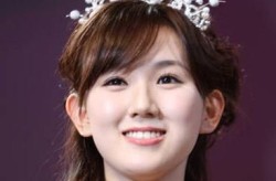 谷中麻里衣的整形经历是怎样的？有没有前后对比？