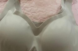 文胸排名中哪些品牌值得购买？如何挑选合适的文胸？